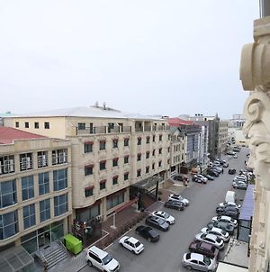 Altus Hotel Baku Exterior photo