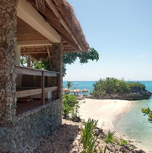 Tepanee Beach Resort Malapascua Exterior photo