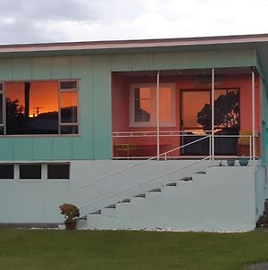 Villa Beach Belle Bowentown Exterior photo