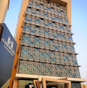 Al Mansour Suites Hotel Doha Exterior photo