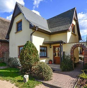 Stunning Home In Mariendorf With 2 Bedrooms And Wifi Middelhagen Room photo