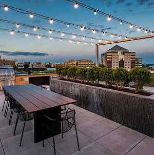 Gorgeous 1 Bedroom At Clarendon With Gym And Rooftop Arlington Exterior photo
