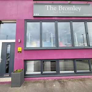 Bed and Breakfast The Bromley Blackpool Exterior photo