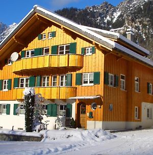 Ferienwohnung Stelzis Wald am Arlberg Exterior photo