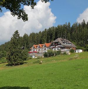 JUFA Hotel Schwarzwald Lenzkirch Exterior photo