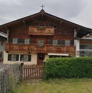 Ferienwohnung Drechslerhaus St. Johann in Tirol Exterior photo