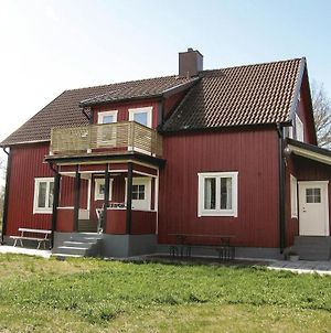 Nice Home In Vimmerby With 4 Bedrooms And Sauna Exterior photo