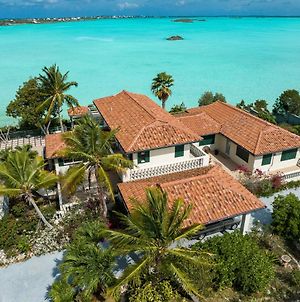 Turquoise Waterfront 5 Bedroom Rustic Villa Providenciales Exterior photo
