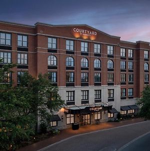Hotel Courtyard By Marriott Savannah Downtown - Historic District Exterior photo