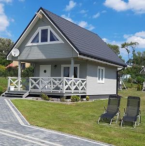 Villa Szary Domek Nad Jeziorem 2 Kołczewo Exterior photo