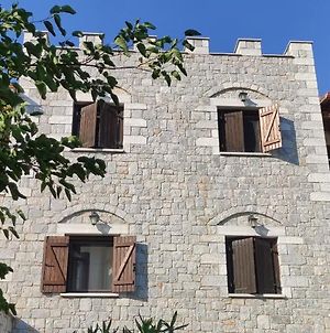 Atha-Tina:Traditional Stone Homes Agios Nikolaos  Exterior photo