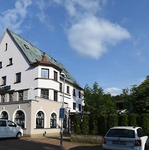 Hotel U Jezirka Reichenberg Exterior photo