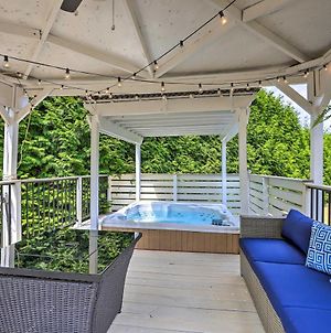 Beautiful Hampton Home With Gazebo And Backyard! Exterior photo