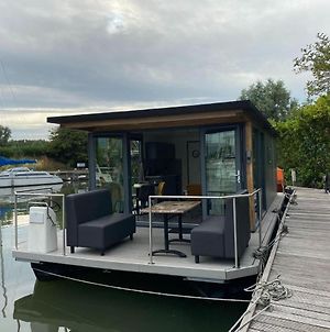 Hotel Modern House Boat In Monnickendam With Jetty Exterior photo