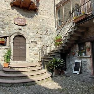 Ferienwohnung La Casa Nel Borgo San Felice del Benaco Exterior photo