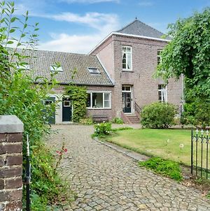 Spacious Mansion In Swolgen With Garden Exterior photo