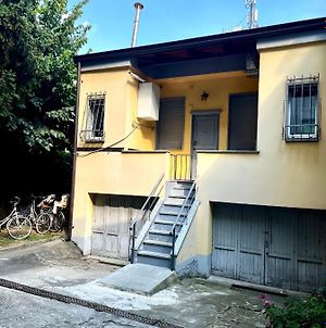 Villa Gionas - Casa Indipendente In Zona Strategica Mailand Exterior photo