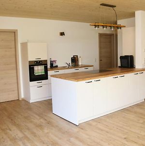 NEU! - BaumKrone - 2-stöckige Wohnung mit Wohnnetz Leutkirch im Allgäu Exterior photo