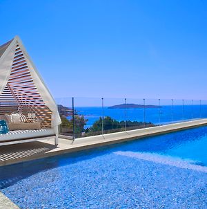Me Ibiza - The Leading Hotels Of The World Santa Eulària des Riu Exterior photo