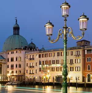 Hotel Carlton On The Grand Canal Venedig Exterior photo