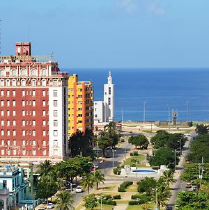 Hotel Roc Presidente Havanna Exterior photo