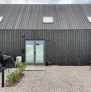 Cottage In Svencele Exterior photo