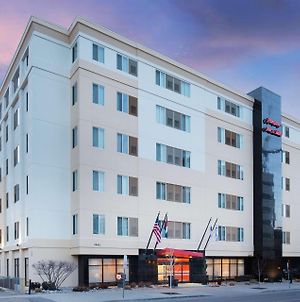Hampton Inn&Suites Denver-Downtown Exterior photo