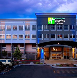 Holiday Inn Express Hotel & Suites Colorado Springs Central Exterior photo
