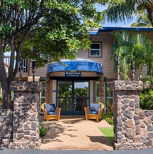 Days Inn By Wyndham Maui Oceanfront Exterior photo
