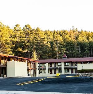 Red Roof Inn Plus+ Williams - Grand Canyon Exterior photo