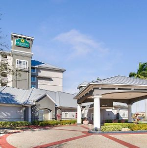 Hotel La Quinta By Wyndham Ft. Lauderdale Airport Hollywood Exterior photo