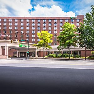 Holiday Inn Arlington At Ballston Exterior photo