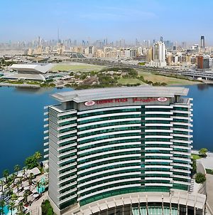 Hotel Crowne Plaza Dubai Festival City Exterior photo