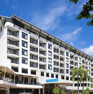 Hotel Mantra Esplanade Cairns Exterior photo