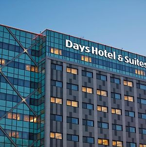 Days Hotel & Suites By Wyndham Incheon Airport Exterior photo
