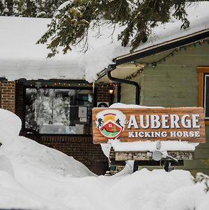 Auberge Kicking Horse Guest House Golden Exterior photo