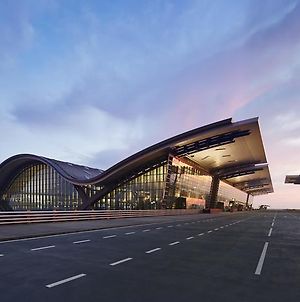 Oryx Airport Hotel Doha Exterior photo