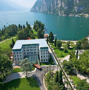 Lido Palace - The Leading Hotels Of The World Riva del Garda Exterior photo