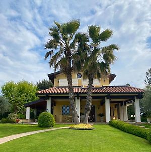 Villa Elena Moniga del Garda Exterior photo