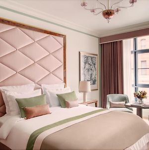 Hotel Barriere Fouquet'S New York Exterior photo