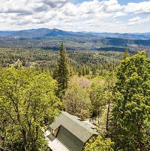Villa Eagle View Mountain Retreat With Stunning Views, Hot Tub, Decks, 1 Acre Sonora Exterior photo