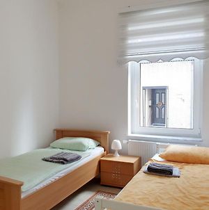 Id 7049 - Private Apartment Hannover Exterior photo