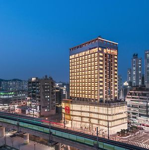 Hotel Ramada By Wyndham Incheon Exterior photo