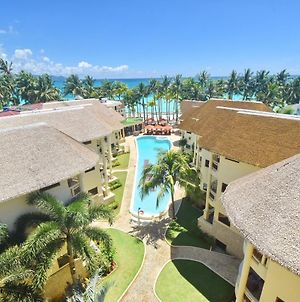 Hotel Ambassador In Paradise Boracay Island Exterior photo