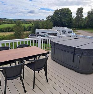 Hotel Kingfisher 2 Bed With Private Use Of Your Own Hot Tub-New 2022 Grampound Exterior photo