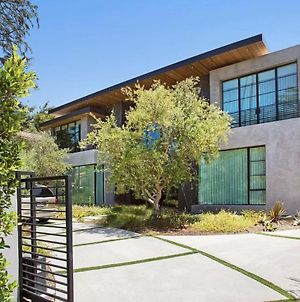 Villa Sleek Estate In Beverly Hills Flats Los Angeles Exterior photo