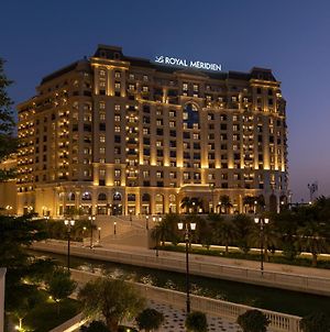 Hotel Le Royal Meridien Doha Exterior photo