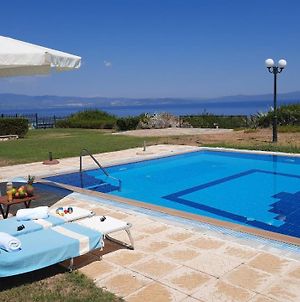 Blue Pastel Villa - Large Shared Pool, Wide Sea View Nea Potidea Exterior photo