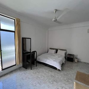 Privet Room In HulhuMalé Exterior photo