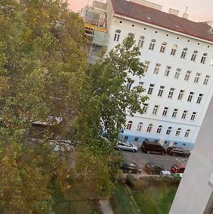 Ferienwohnung schloss belvedere Wien Exterior photo